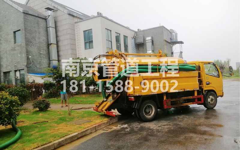 246雨花台小区化粪池清理