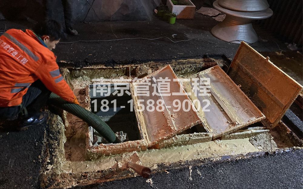 276雨花台饭店隔油池清理